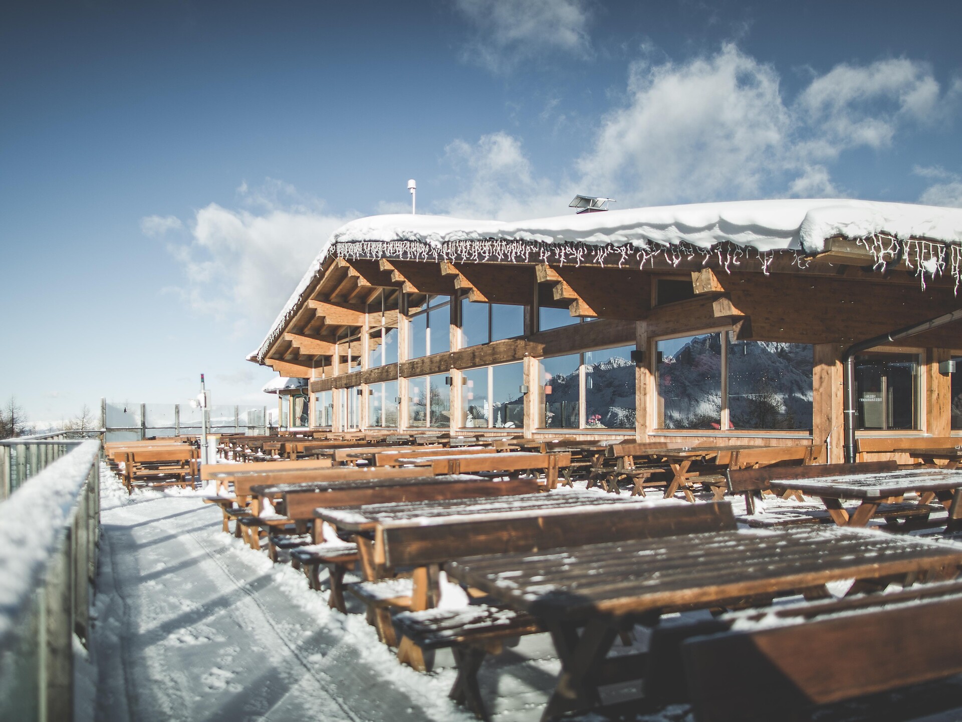 Helmrestaurant Sexten - Dolomitenregion 3 Zinnen - #1 - suedtirol.info