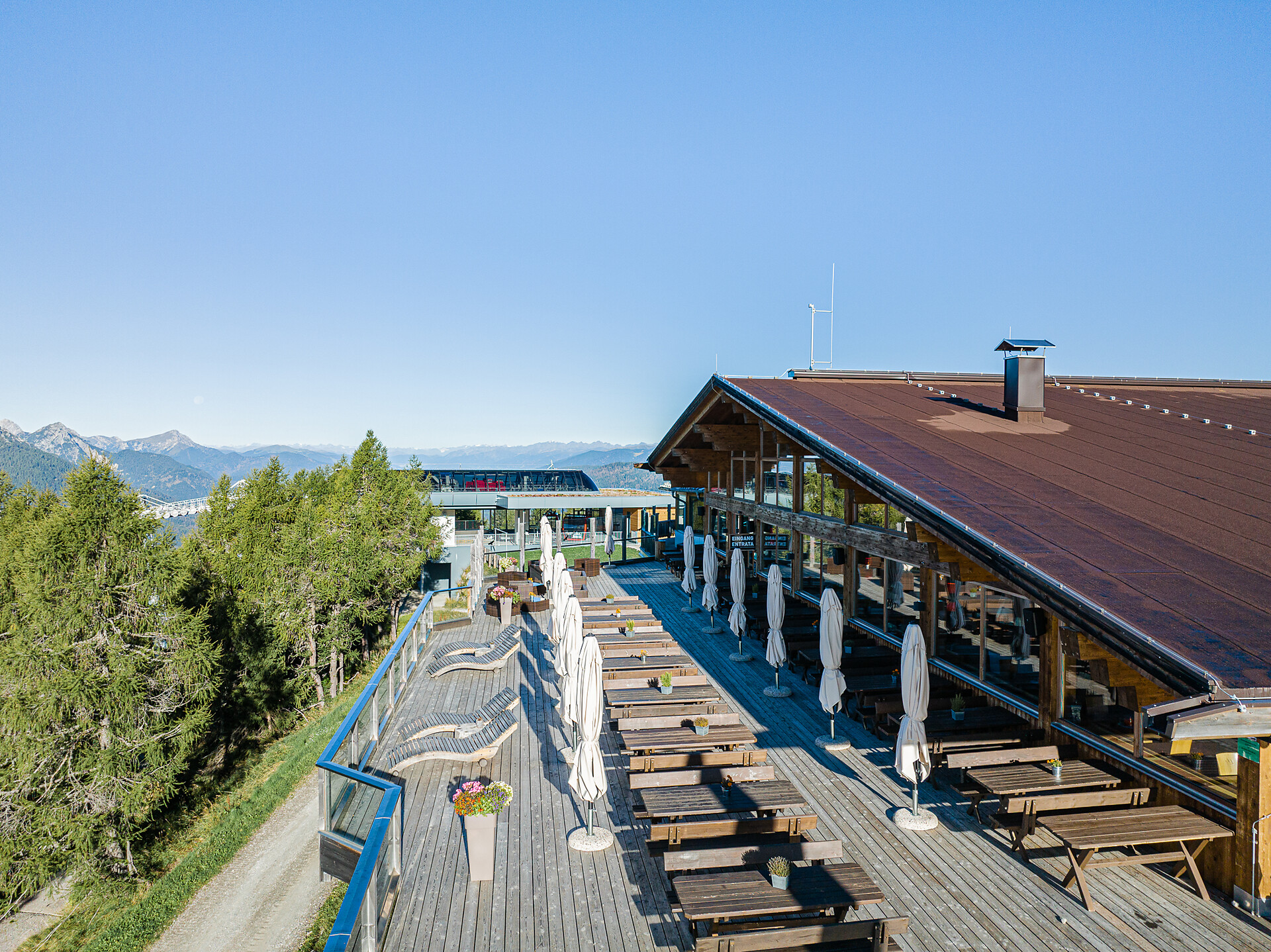 Helmrestaurant Sexten/Sesto - Dolomites Region 3 Zinnen - #2 - suedtirol.info