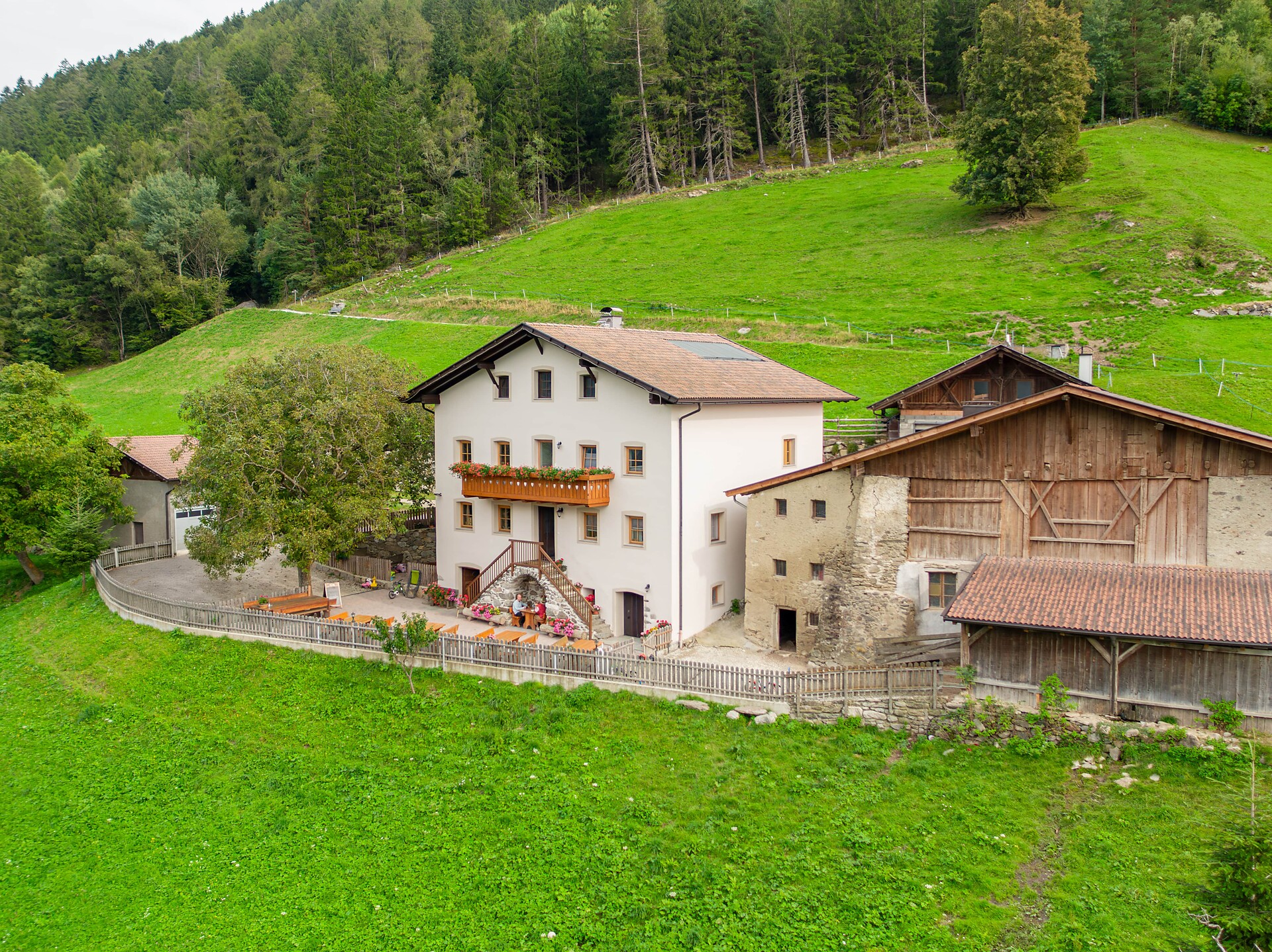 Hofschank osteria contadina Oberbrunn - Merano e dintorni - #1 - suedtirol.info