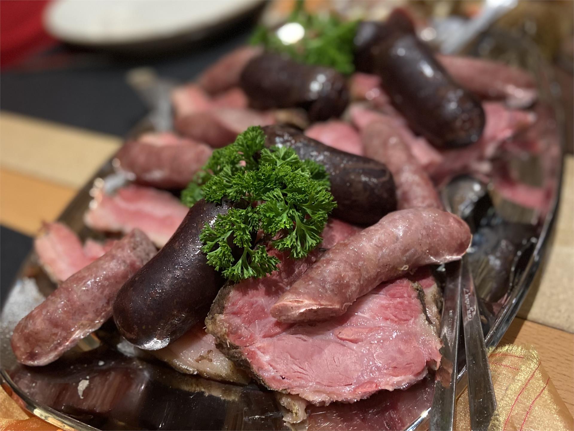 Hofschank osteria contadina Oberbrunn Parcines 5 suedtirol.info