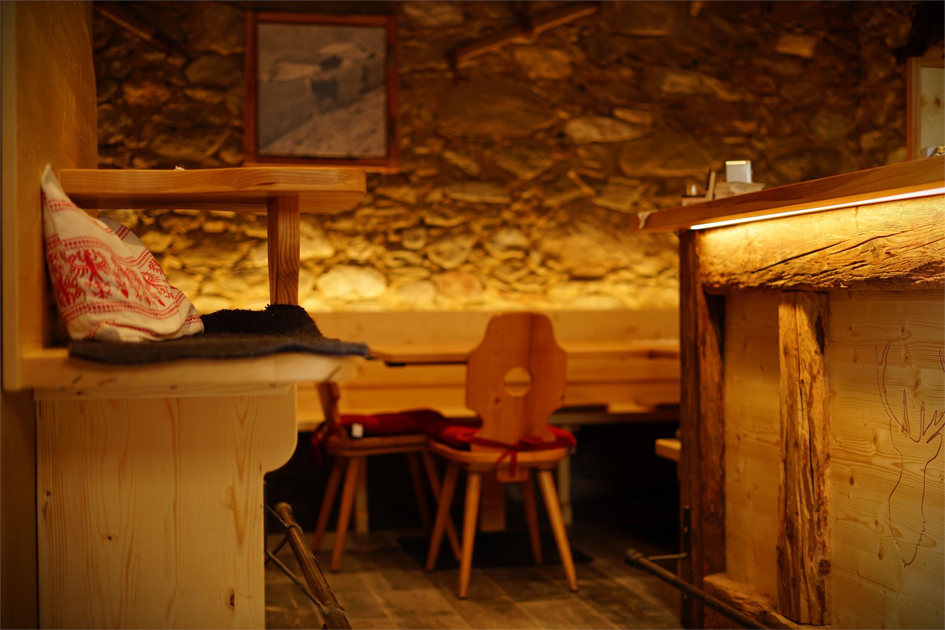 Hofschank osteria contadina Oberbrunn Parcines 4 suedtirol.info