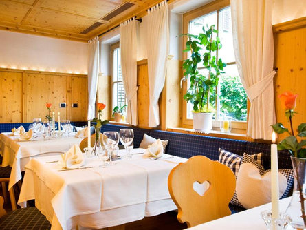 Hotel Restaurant Blitzburg Bruneck/Brunico 5 suedtirol.info