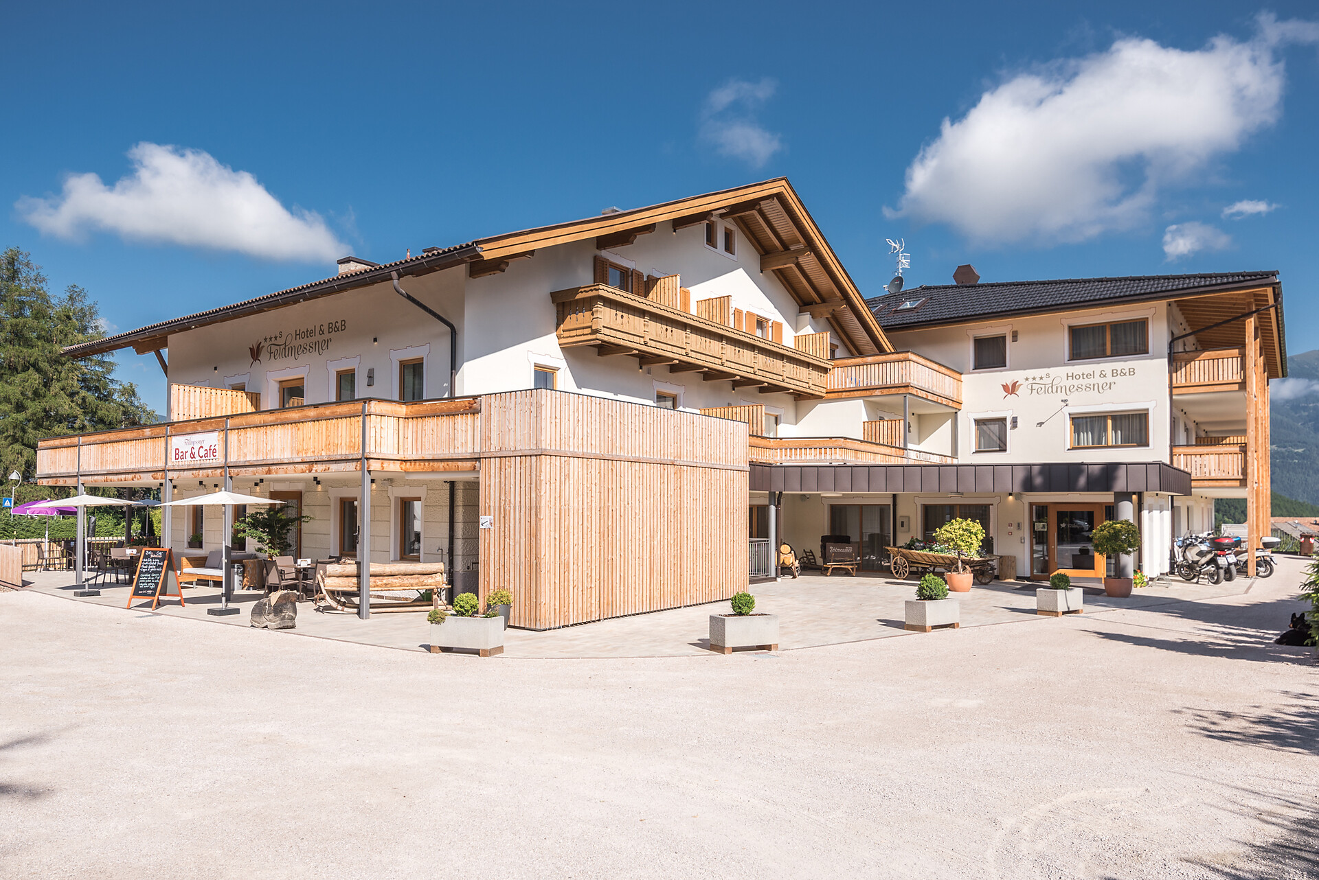 Bar & Cafè