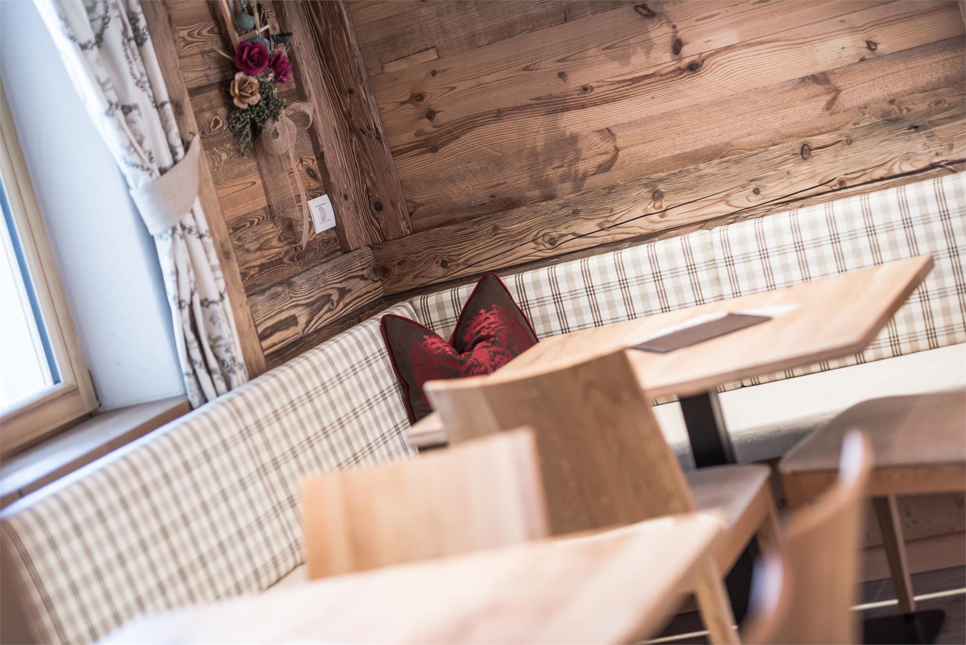 Hotel B&B Bar Feldmessner Bruneck/Brunico 8 suedtirol.info