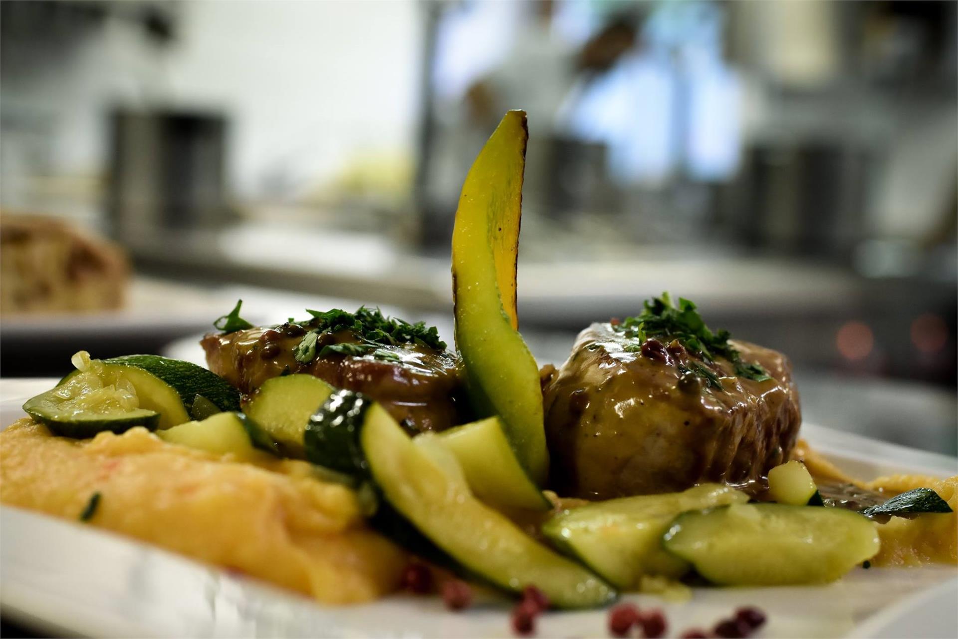 Hotel Ristorante Bar Rasthof Vermoi Laces 3 suedtirol.info