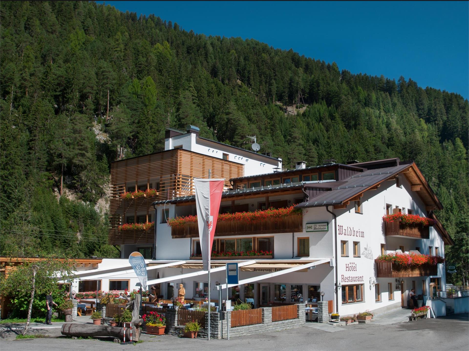 Hotel Restaurant Waldheim Martell 1 suedtirol.info