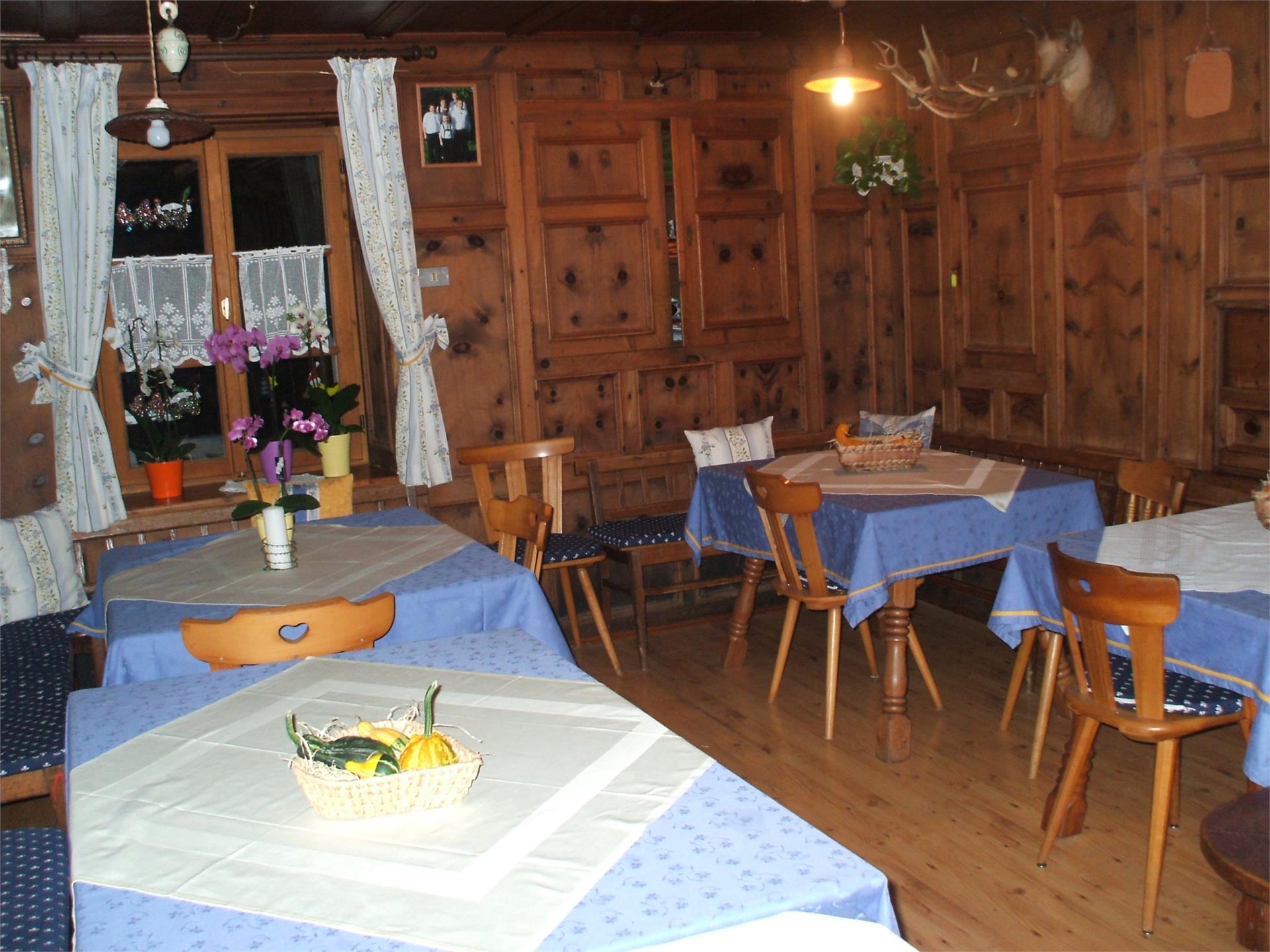 Hofschank Brandhof Naturns 7 suedtirol.info