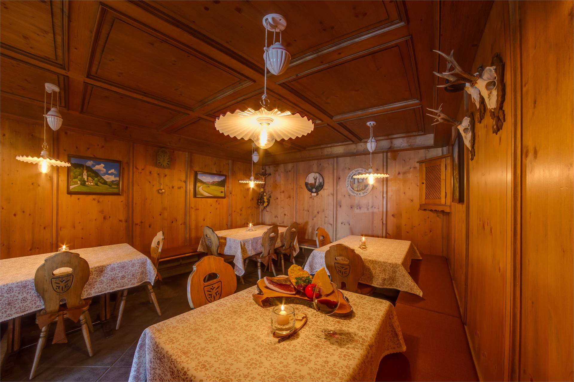 Hotel Restaurant Alber Vöran 6 suedtirol.info