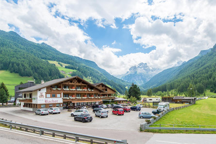 Hotel Bacher Sand in Taufers/Campo Tures 1 suedtirol.info