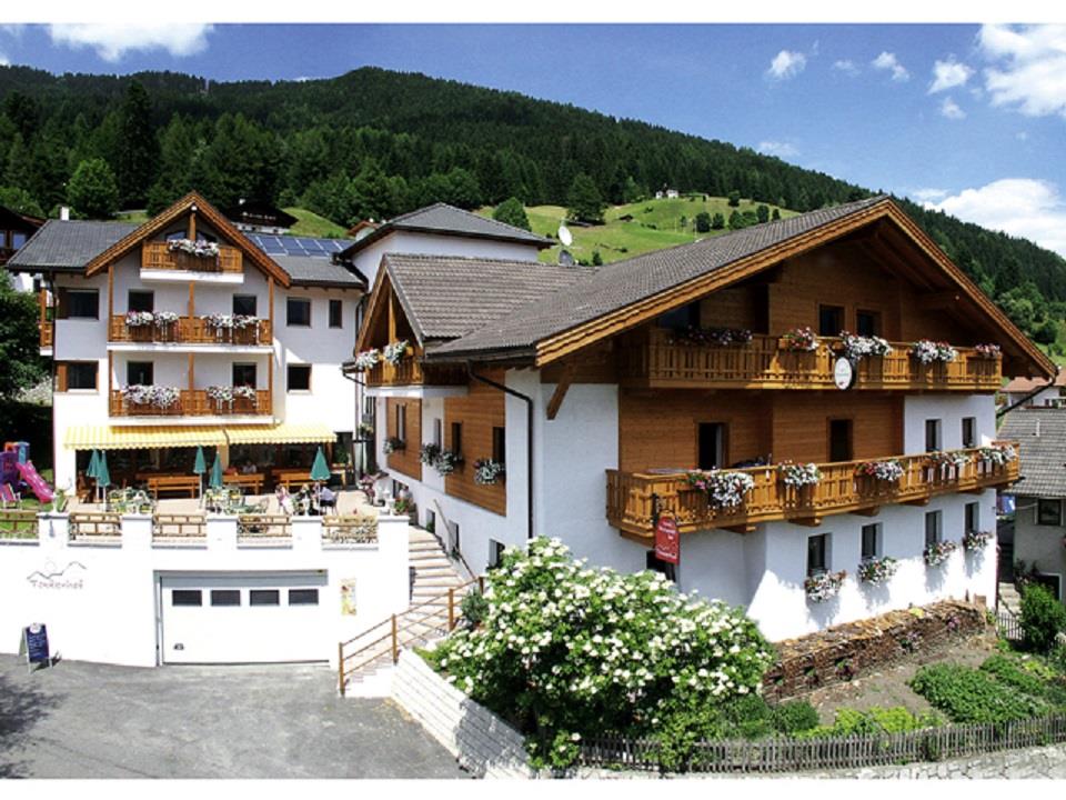 Hotel Tonnerhof Racines 1 suedtirol.info