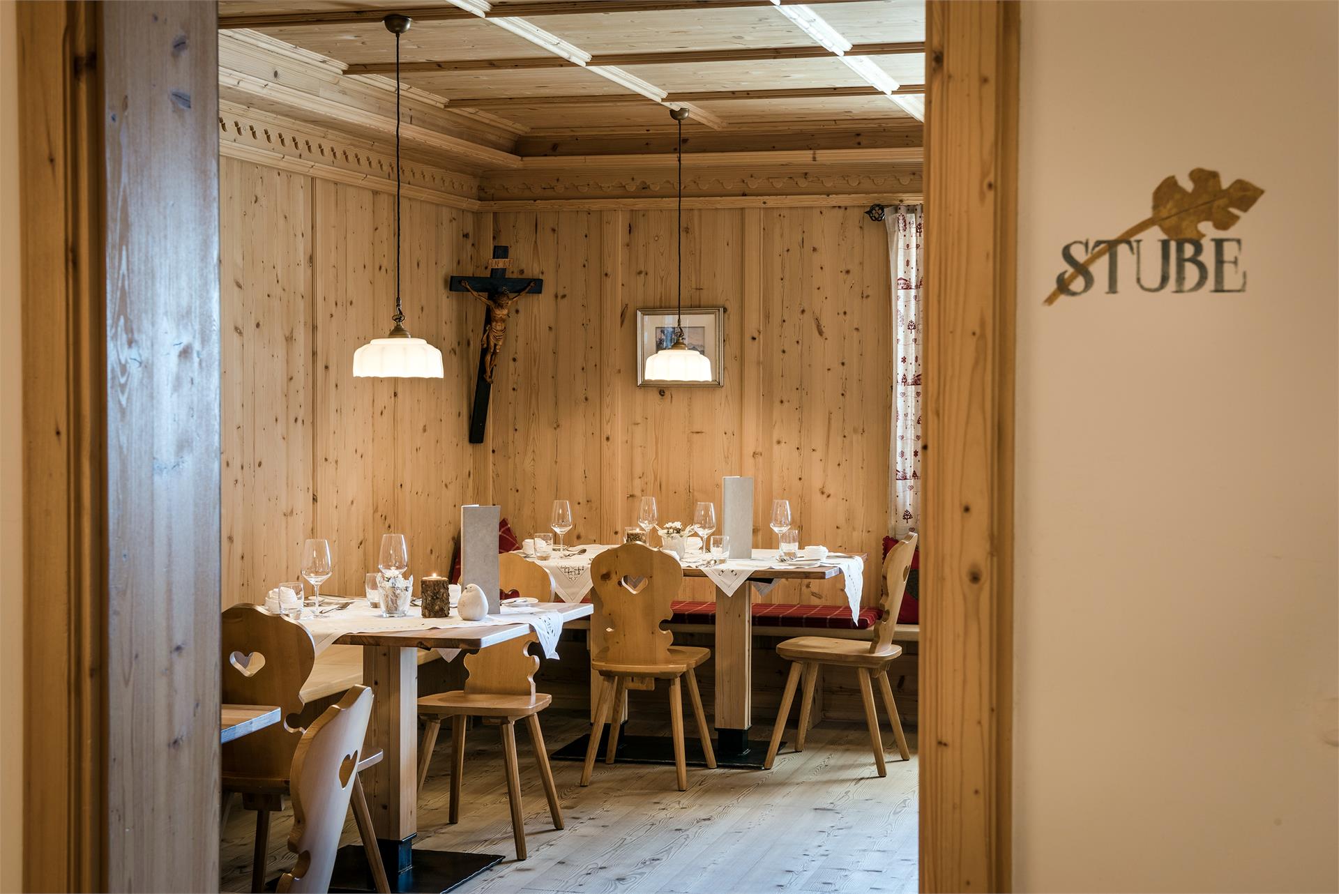Hotel Ristorante Belvedere Jenesien/San Genesio Atesino 7 suedtirol.info