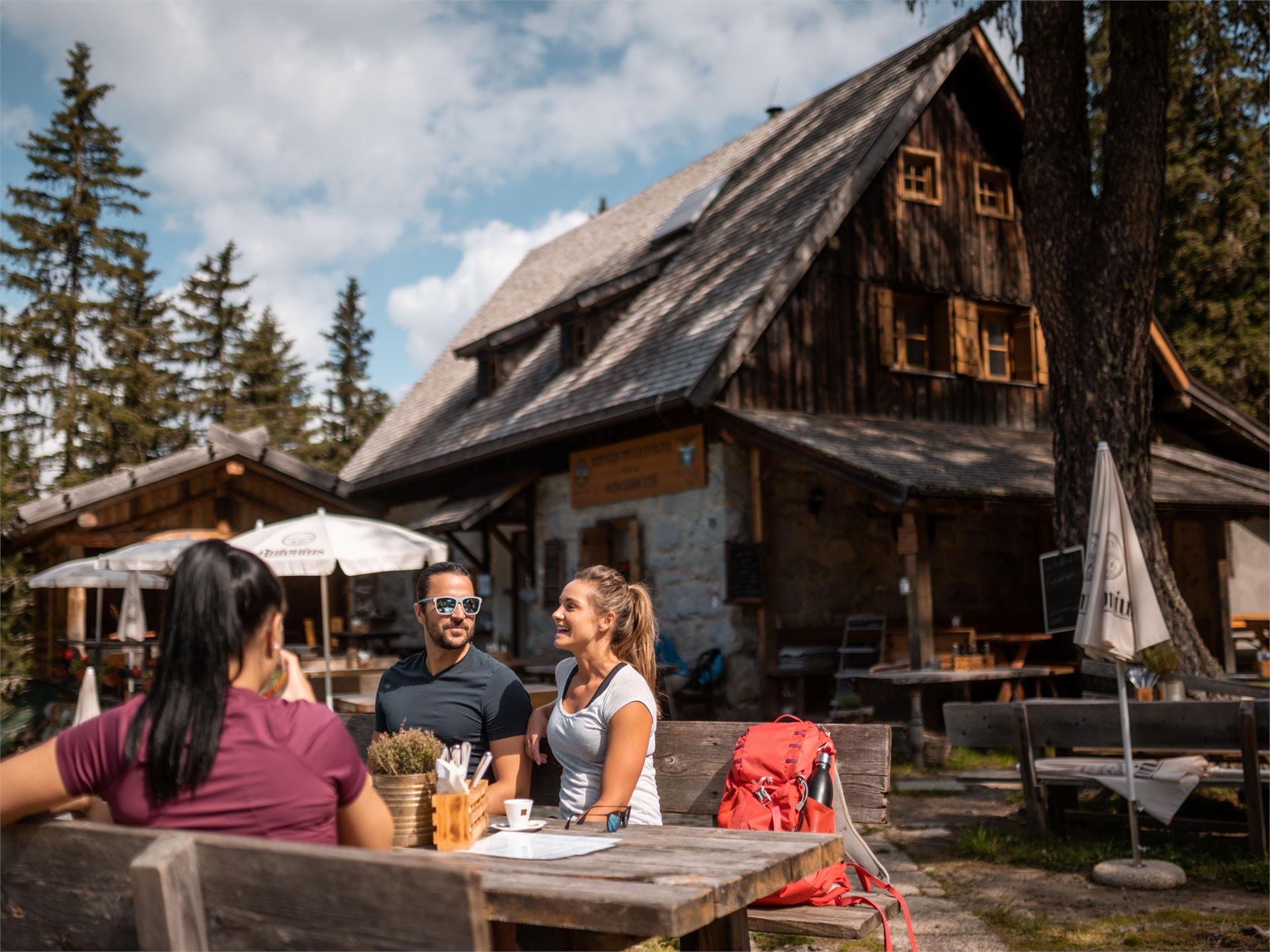 Ifingerhütte Schenna 1 suedtirol.info