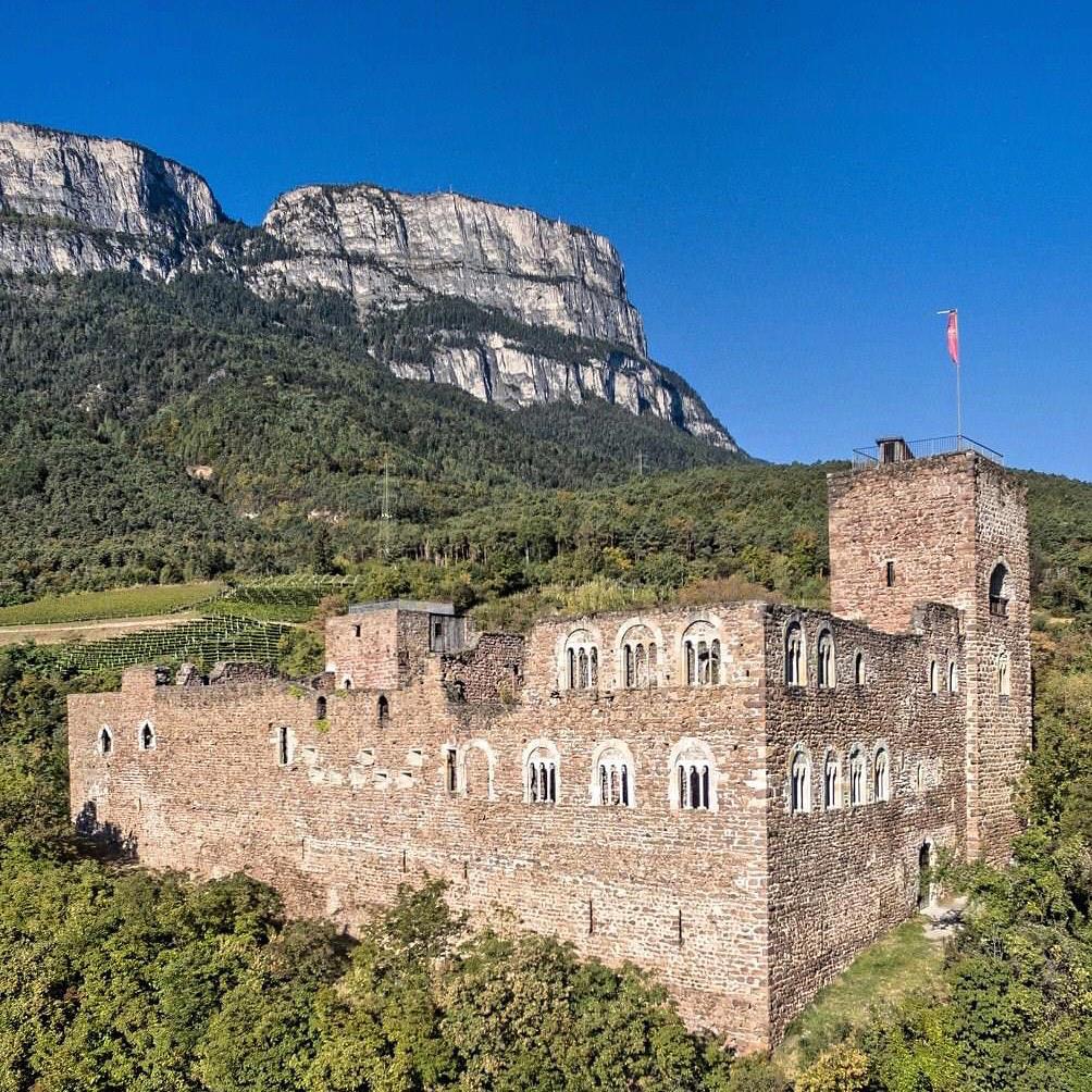 Burgschenke Boymont Eppan an der Weinstraße 1 suedtirol.info