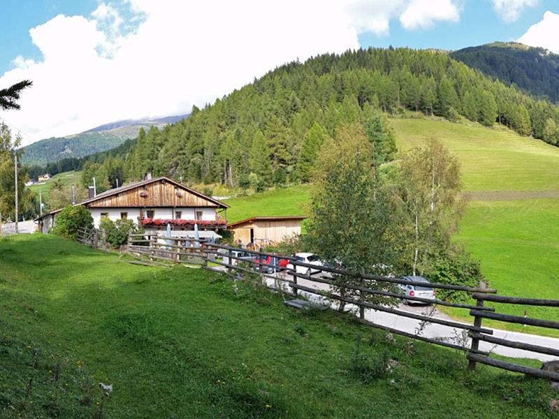 Jausenstation Braunhof Pfitsch 1 suedtirol.info