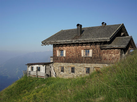 Ristoro Flecknerhütte San Leonardo in Passiria 1 suedtirol.info