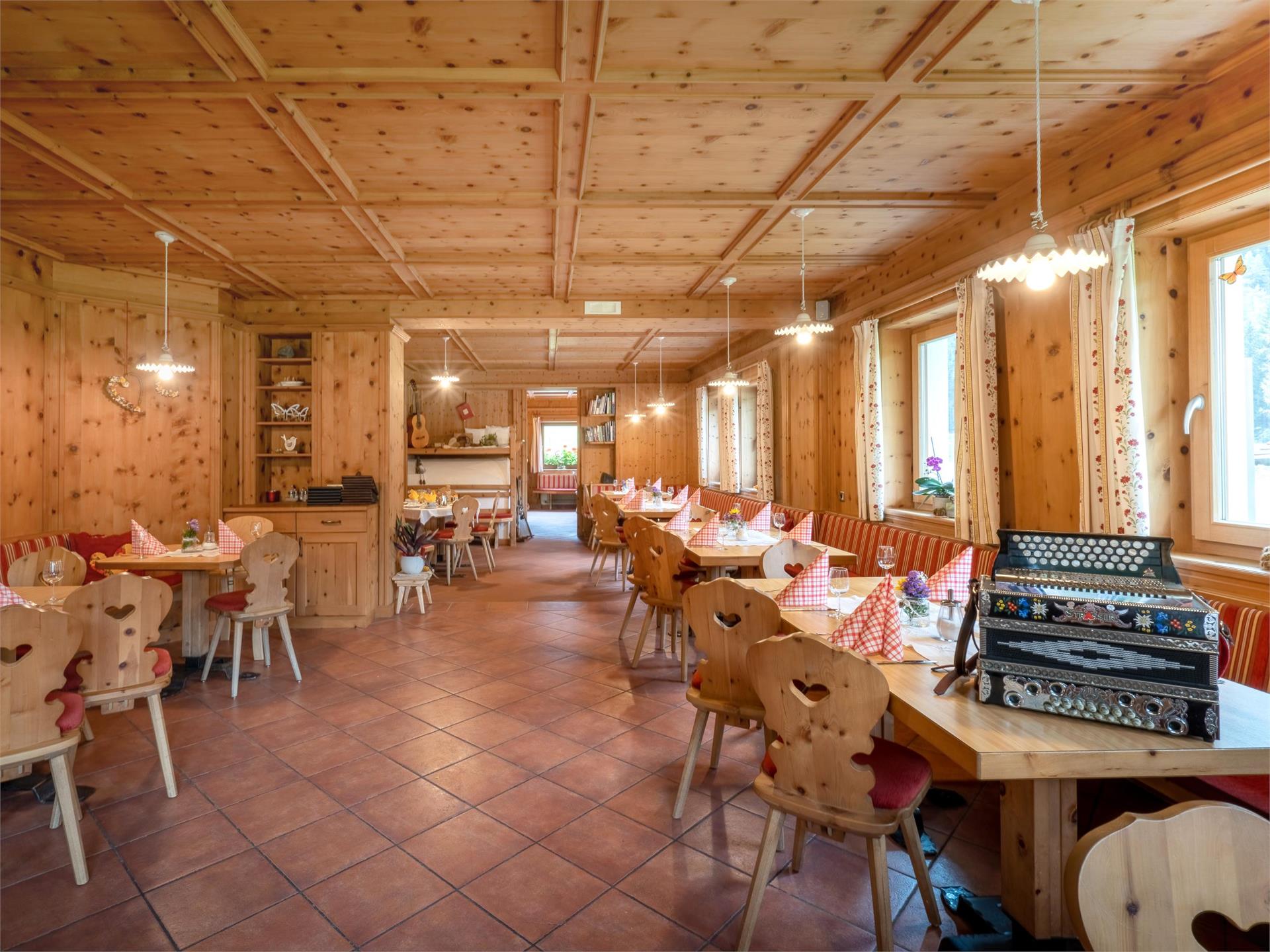 Jausenstation Angerer Sand in Taufers/Campo Tures 2 suedtirol.info