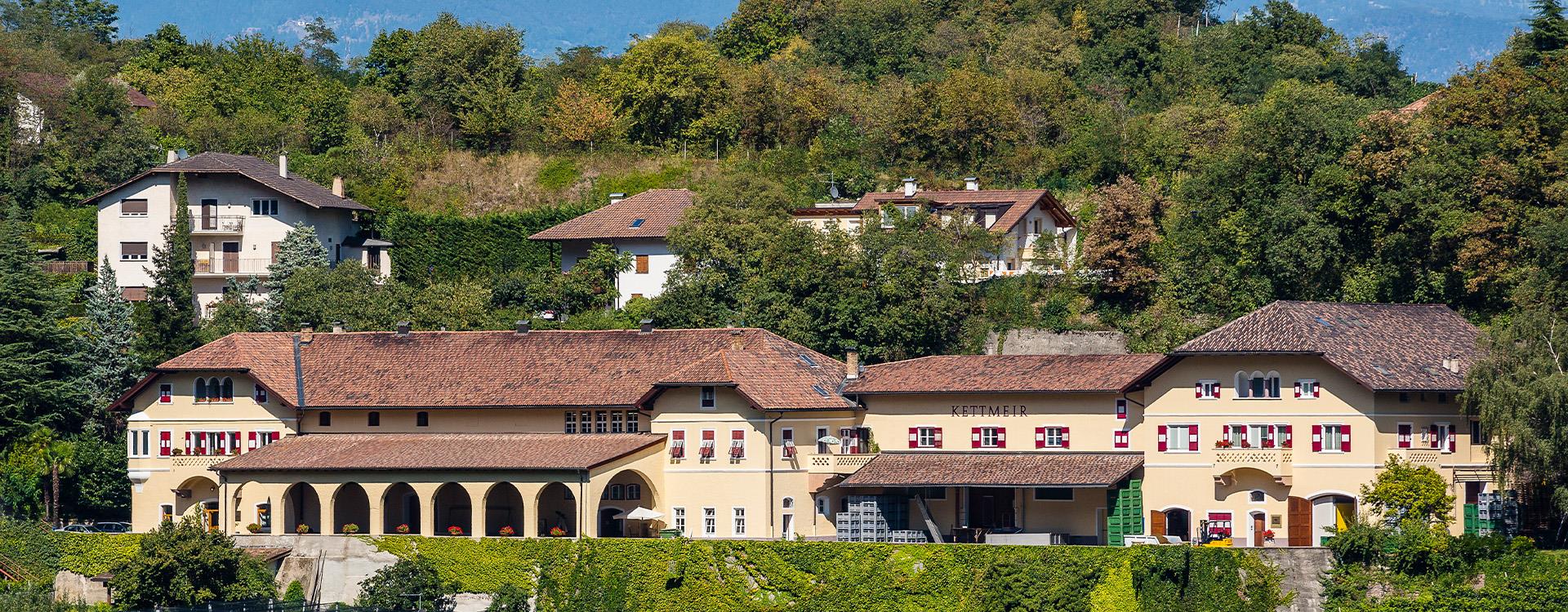 Kettmeir Winery Kaltern an der Weinstraße/Caldaro sulla Strada del Vino 1 suedtirol.info