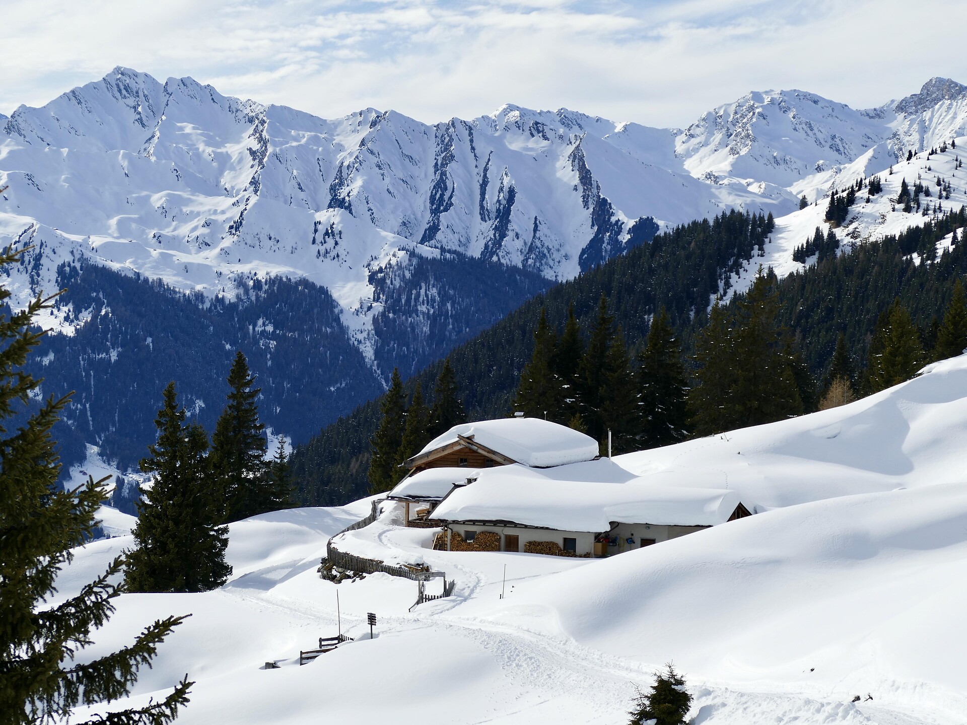 Kuhalm - Sterzing und Umgebung - #1 - suedtirol.info