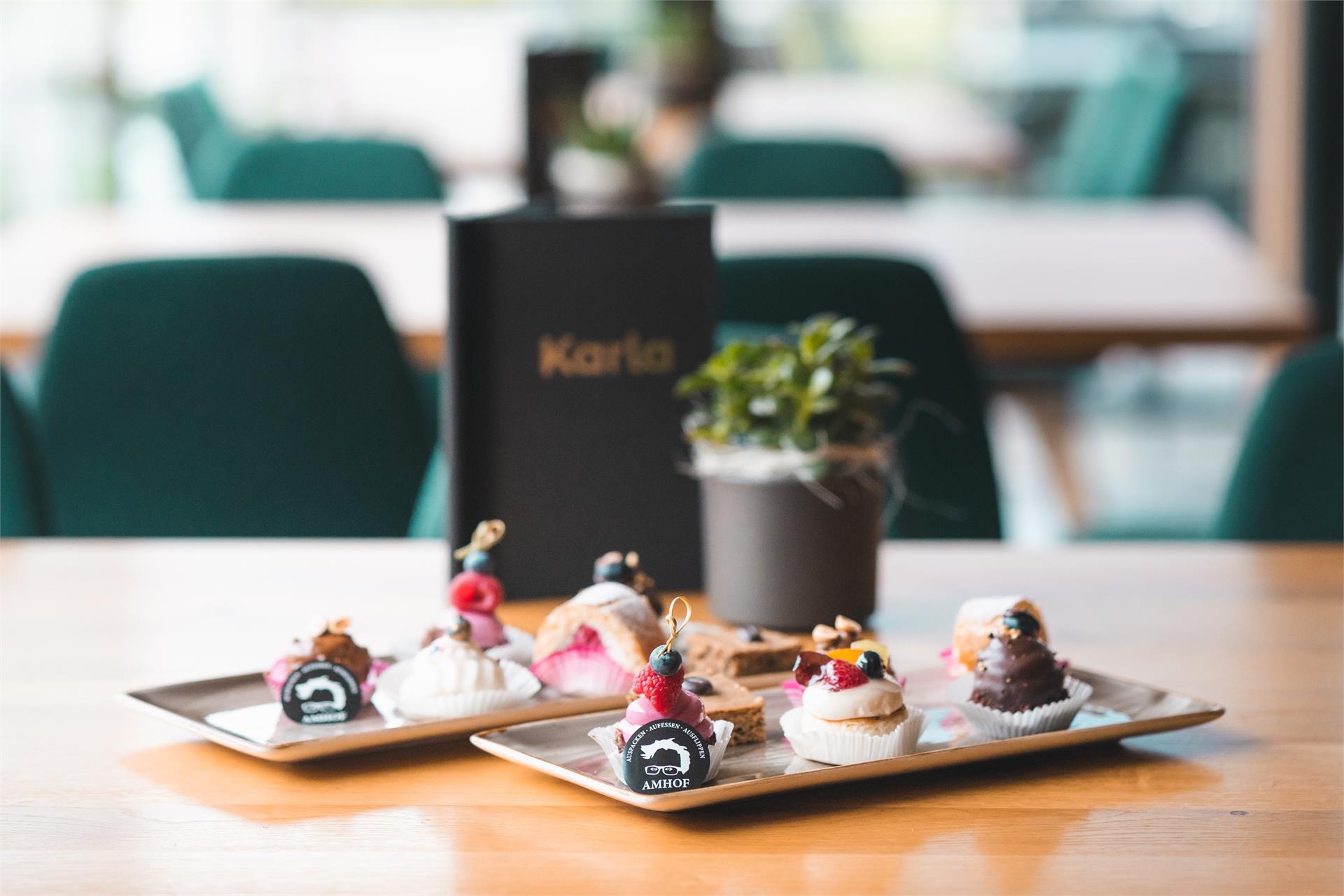 Karla Café Restaurant Pizzeria Gsies 2 suedtirol.info