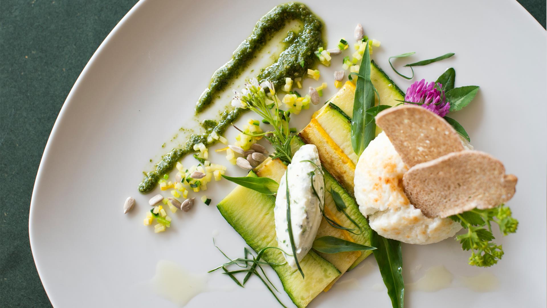 Kräuterrestaurant Arcana im Hotel Moosmair Sand in Taufers 2 suedtirol.info