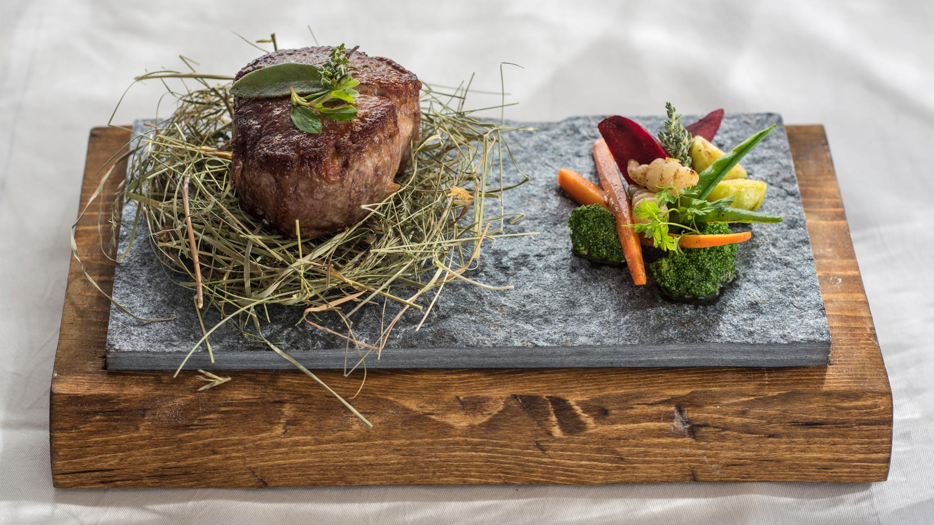 Kräuterrestaurant Arcana im Hotel Moosmair Sand in Taufers 4 suedtirol.info