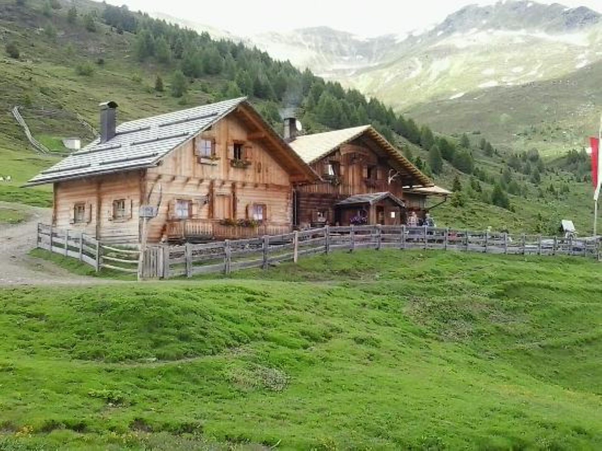 Klammbach Alm - Dolomites Region 3 Zinnen - #2 - suedtirol.info