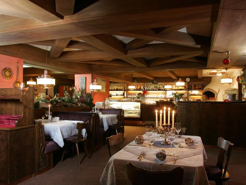 La Bronta Restaurant - Pizzeria San Vigilio 1 suedtirol.info