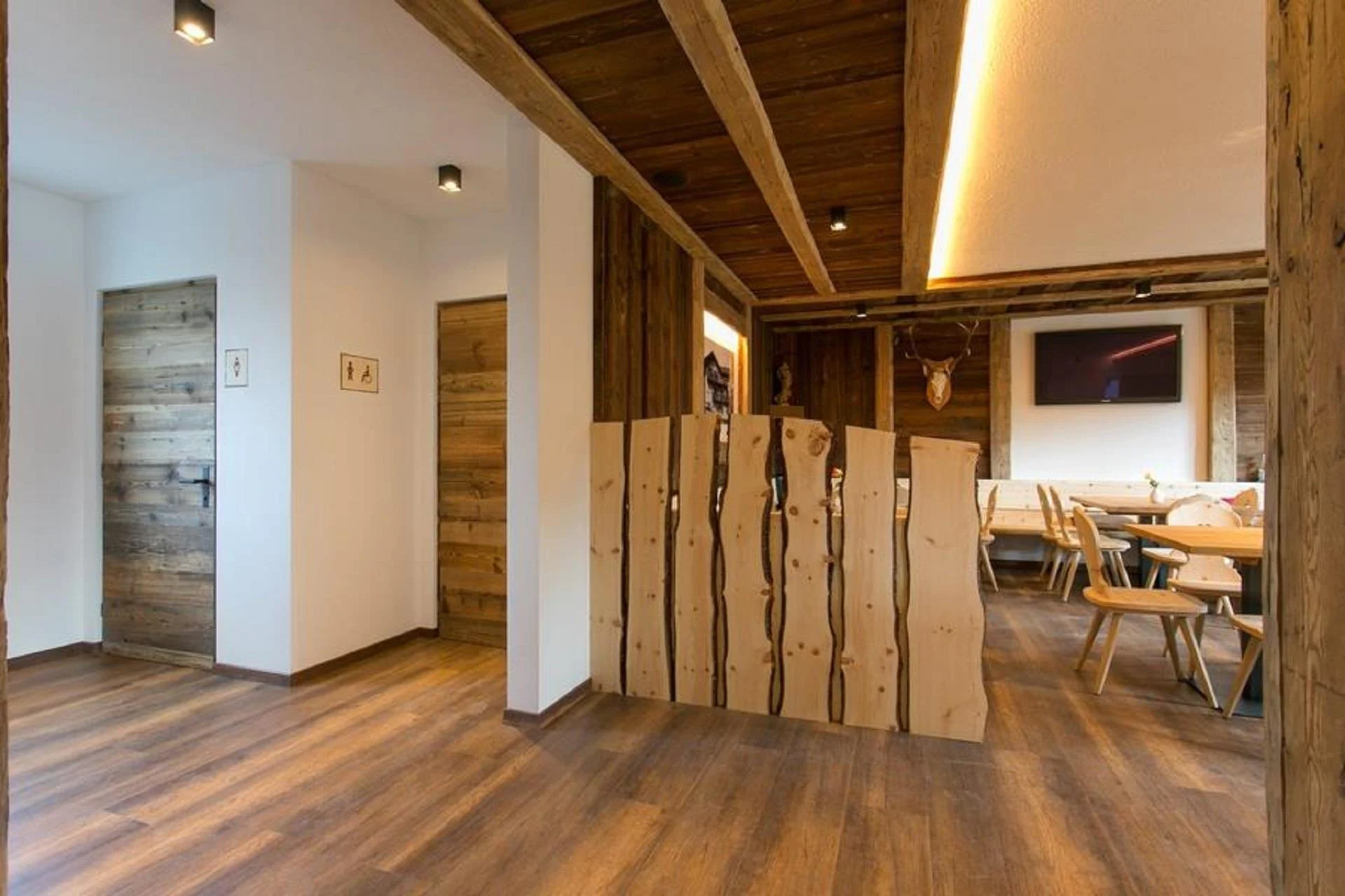 Landgasthof Pension Torggler Klausen 2 suedtirol.info