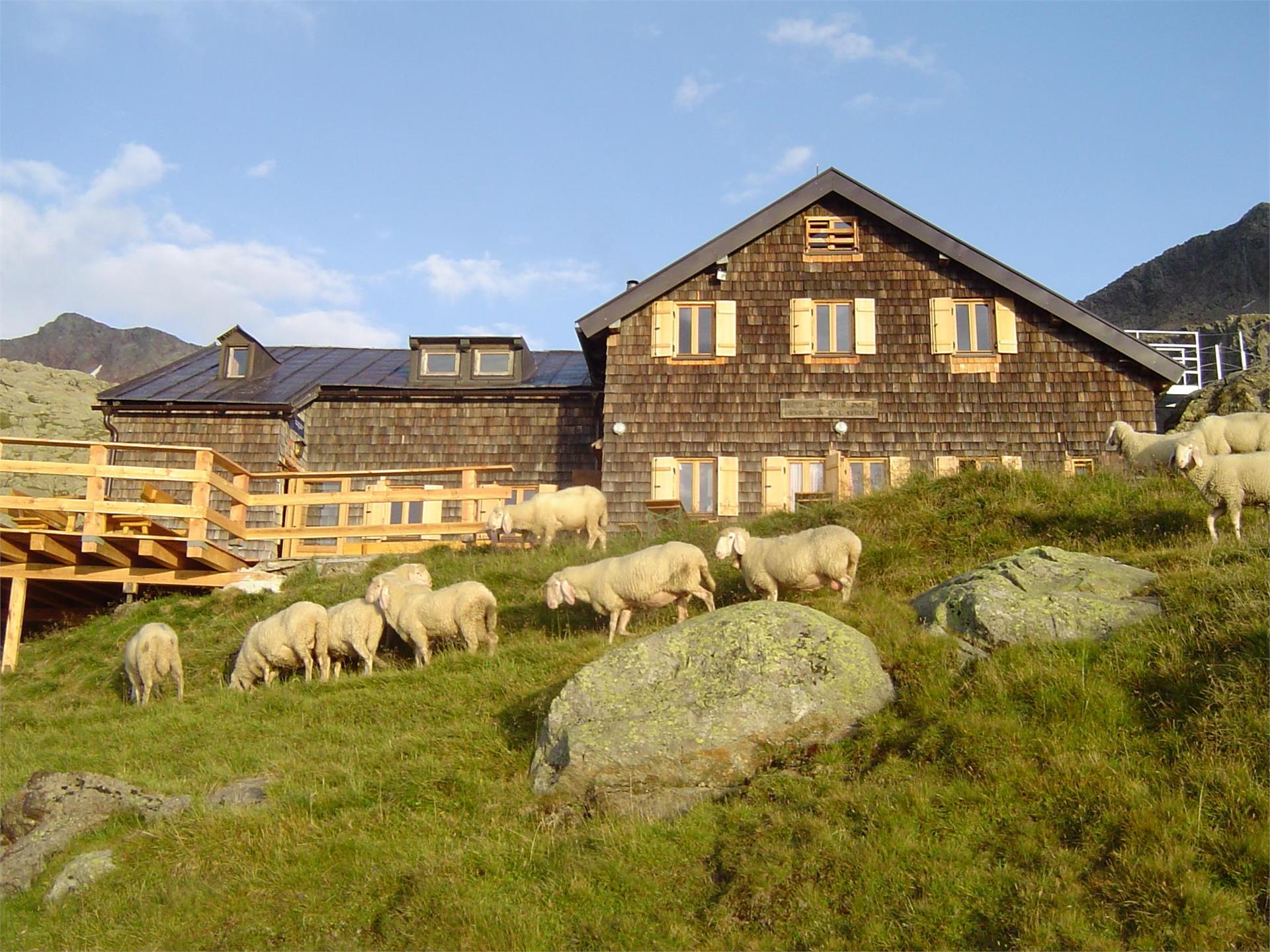 Magdeburger Hütte Brenner 1 suedtirol.info
