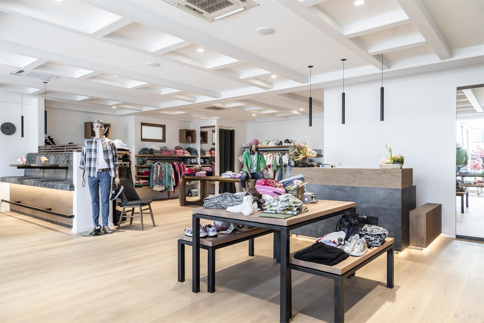Marlene's Fashion & Café Schenna/Scena 4 suedtirol.info