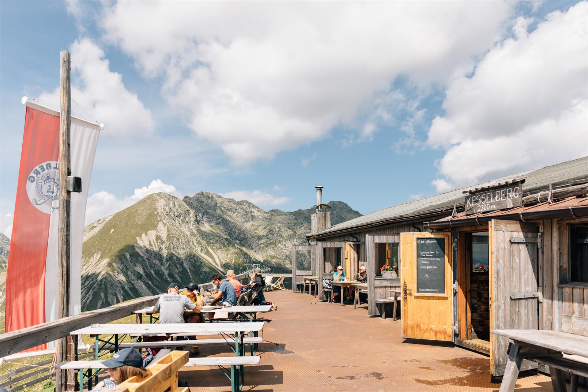 Mittagerhütte Hafling 1 suedtirol.info