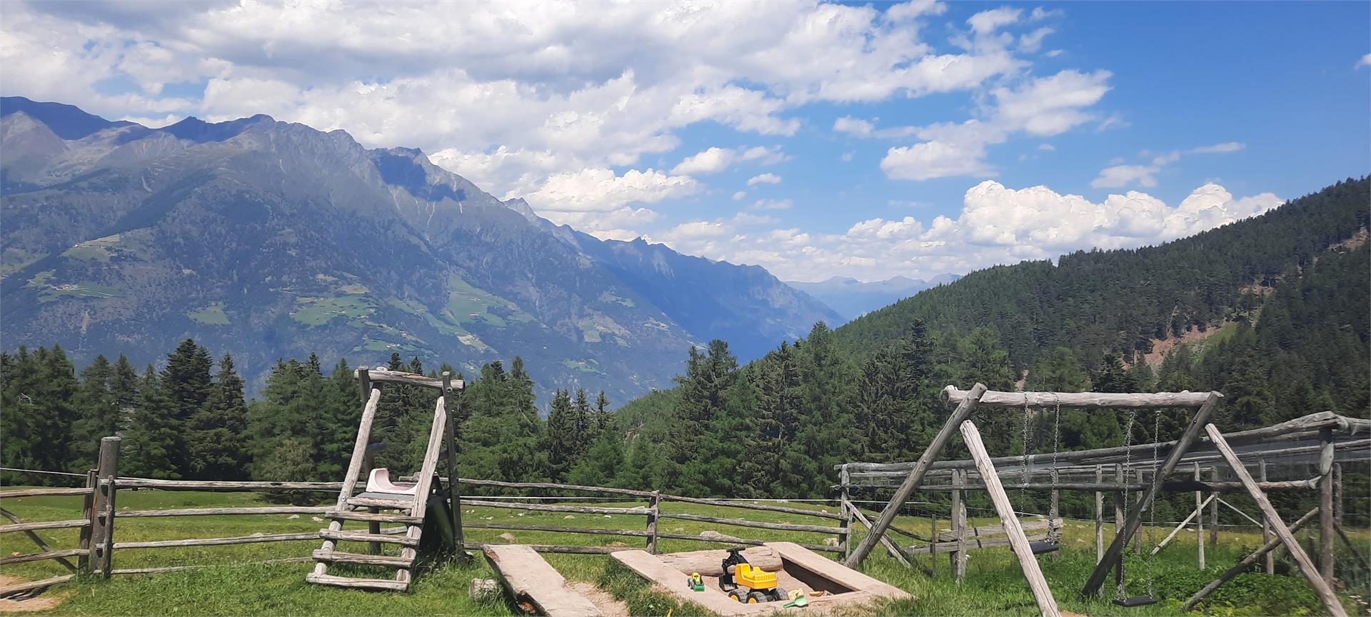 Marzoner Alm Kastelbell-Tschars 7 suedtirol.info