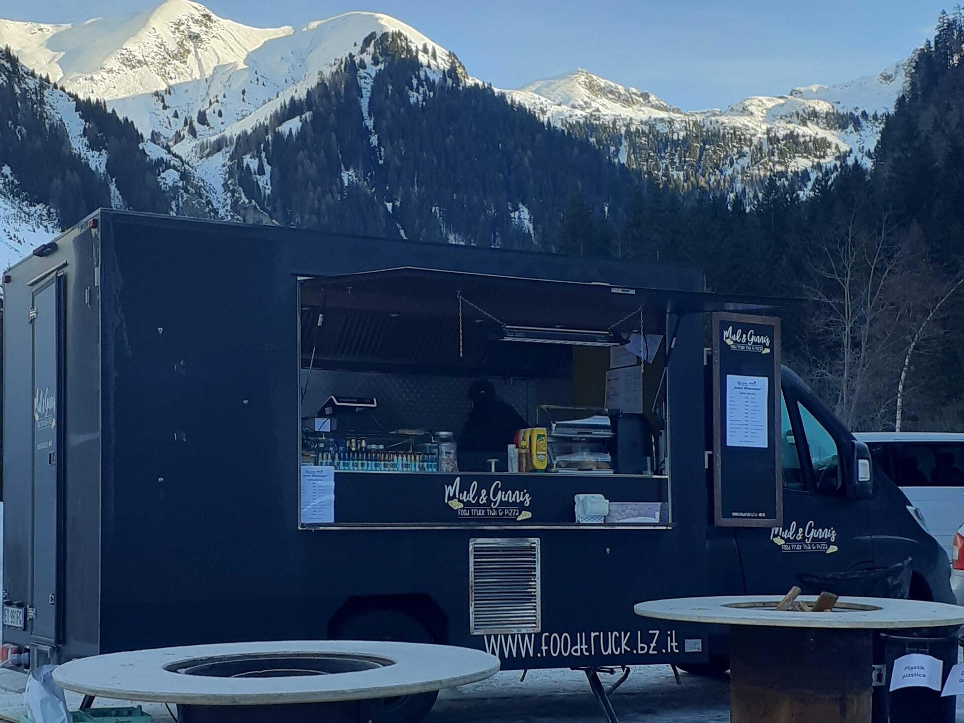 Mud & Ginni's Foodtruck - Bolzano e dintorni - #1 - suedtirol.info