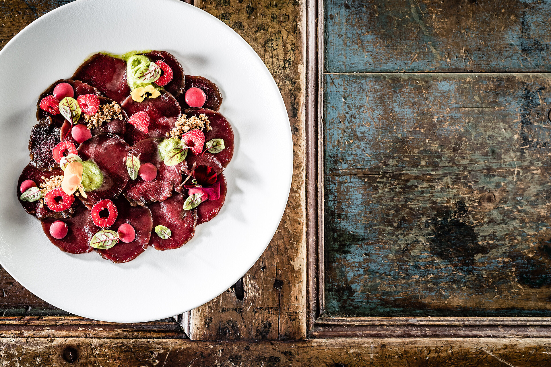 Carpaccio of venison and raspberries