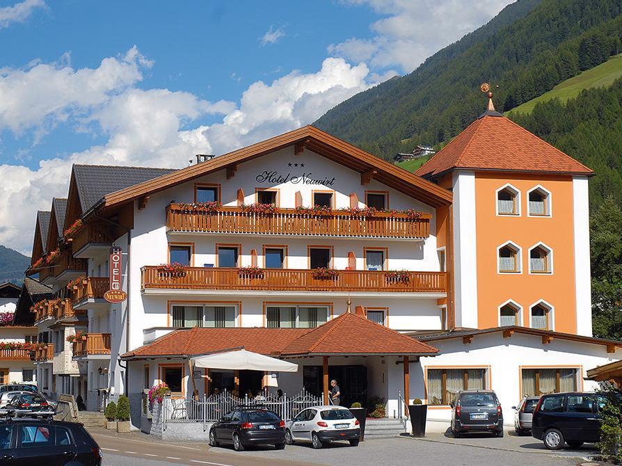 Neuwirt Hotel Restaurant + Bar Ahrntal 1 suedtirol.info