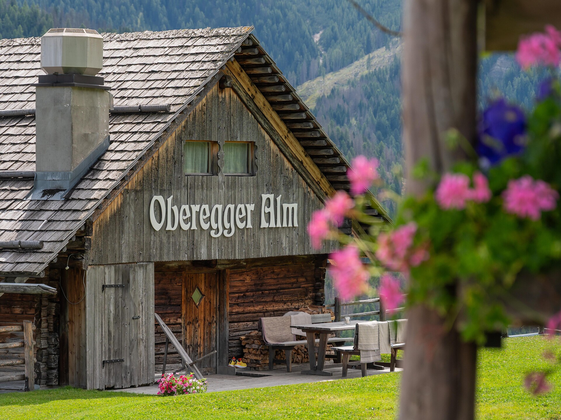 Alpine refuge Oberegger - Dolomites Region Kronplatz/Plan de Corones - #1 - suedtirol.info