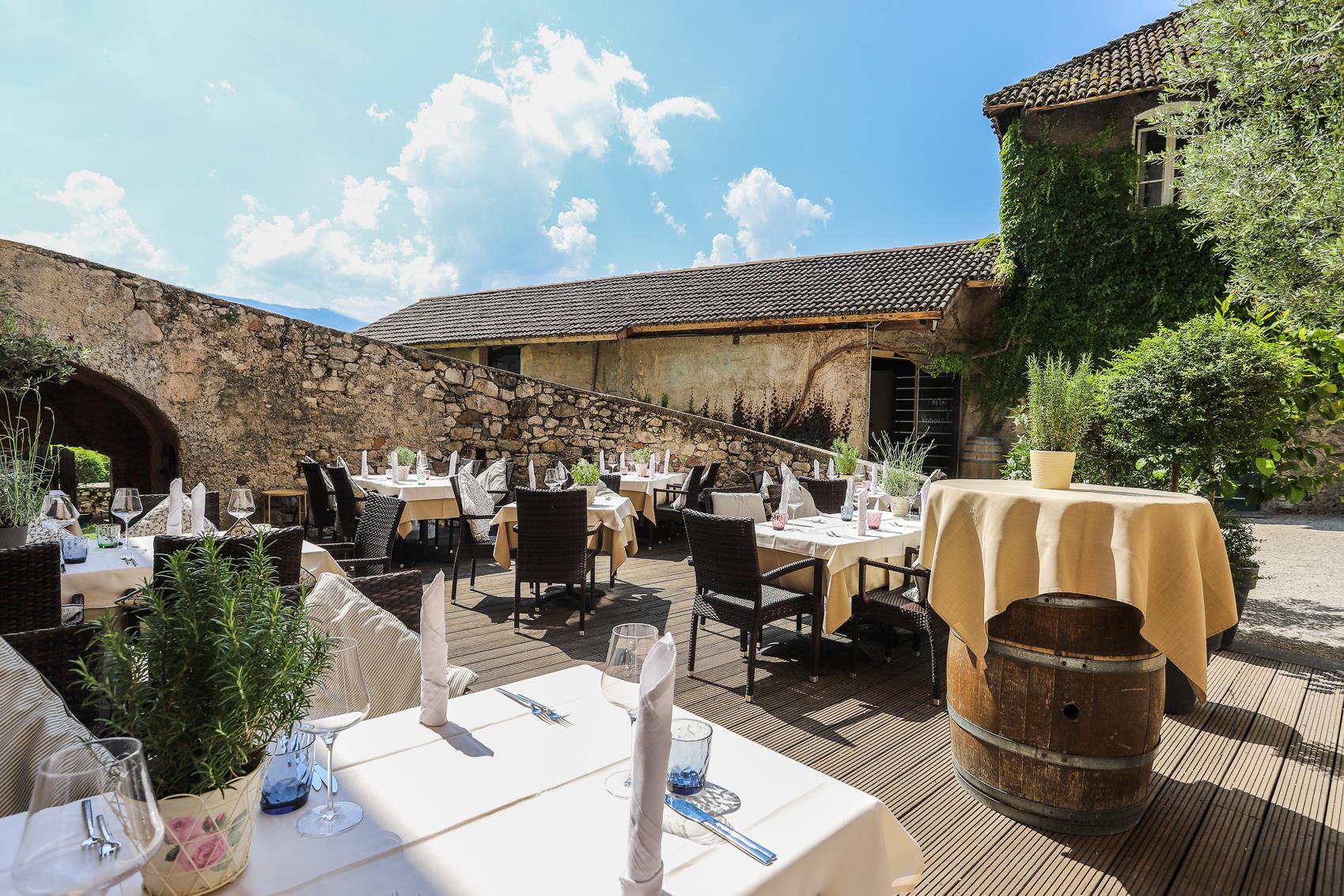 Panholzer Kaltern an der Weinstraße/Caldaro sulla Strada del Vino 1 suedtirol.info
