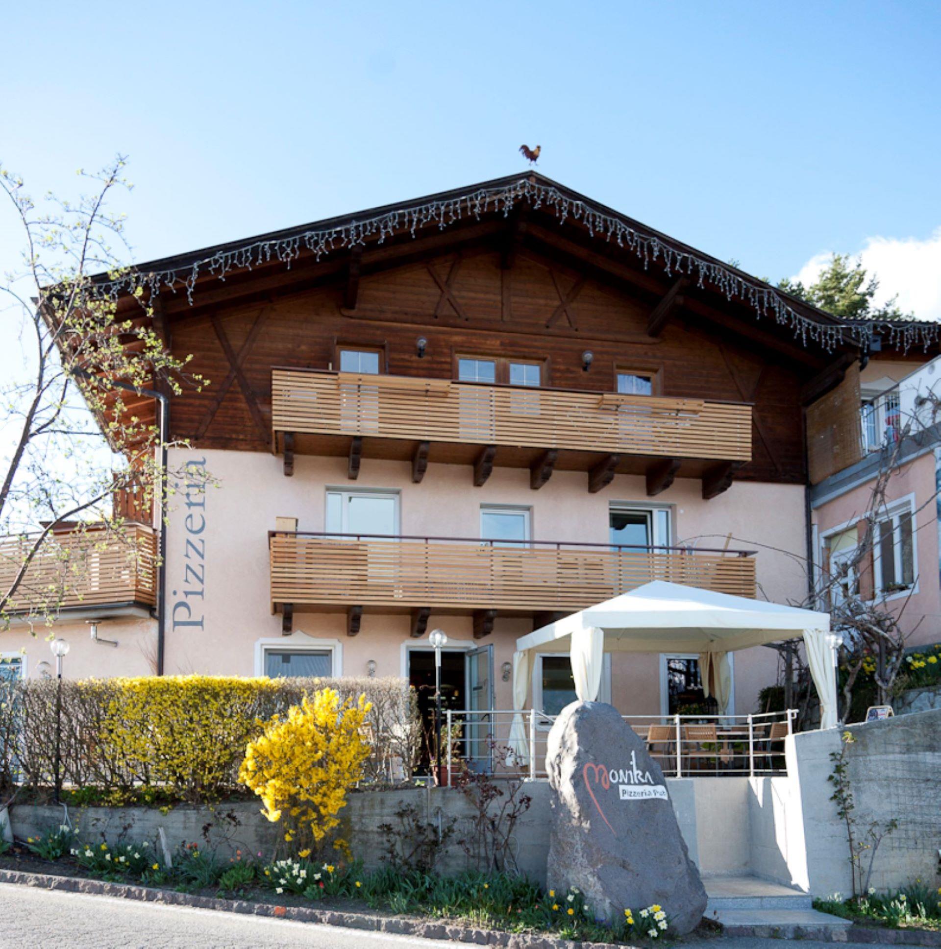Pizzeria Monika Chiusa 1 suedtirol.info