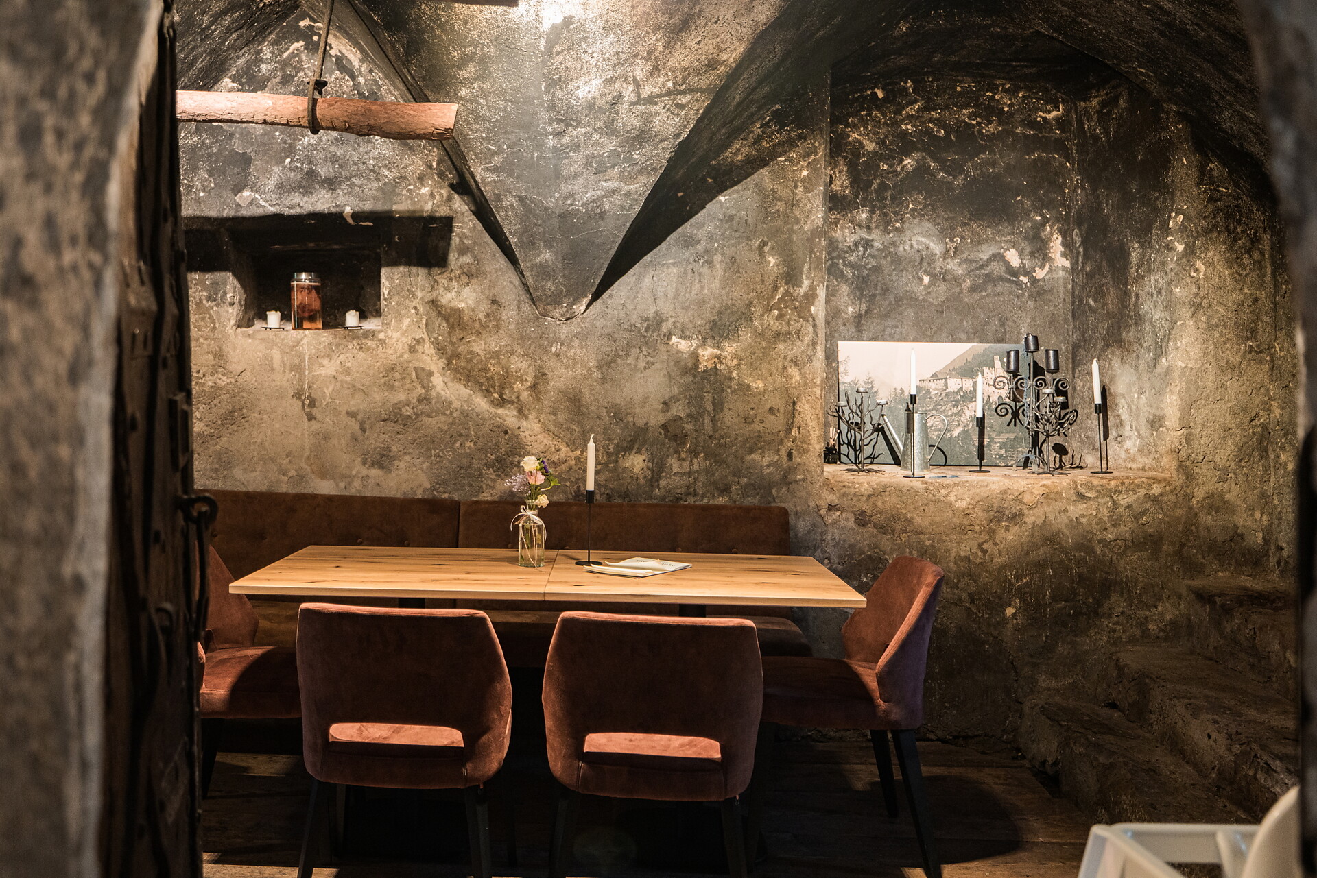 Knights' Tavern by Tina Marcelli - Ahrntal/Valle Aurina - #3 - suedtirol.info