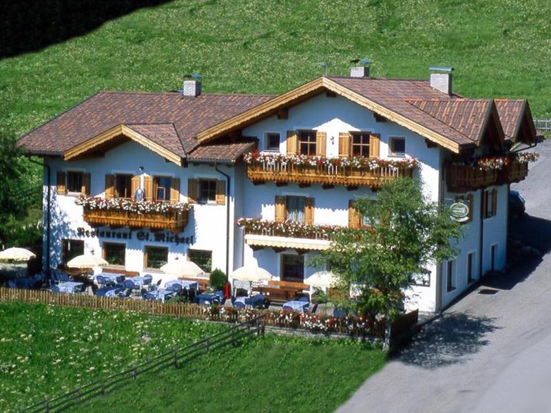 Restaurant St. Michael Kastelruth/Castelrotto 1 suedtirol.info