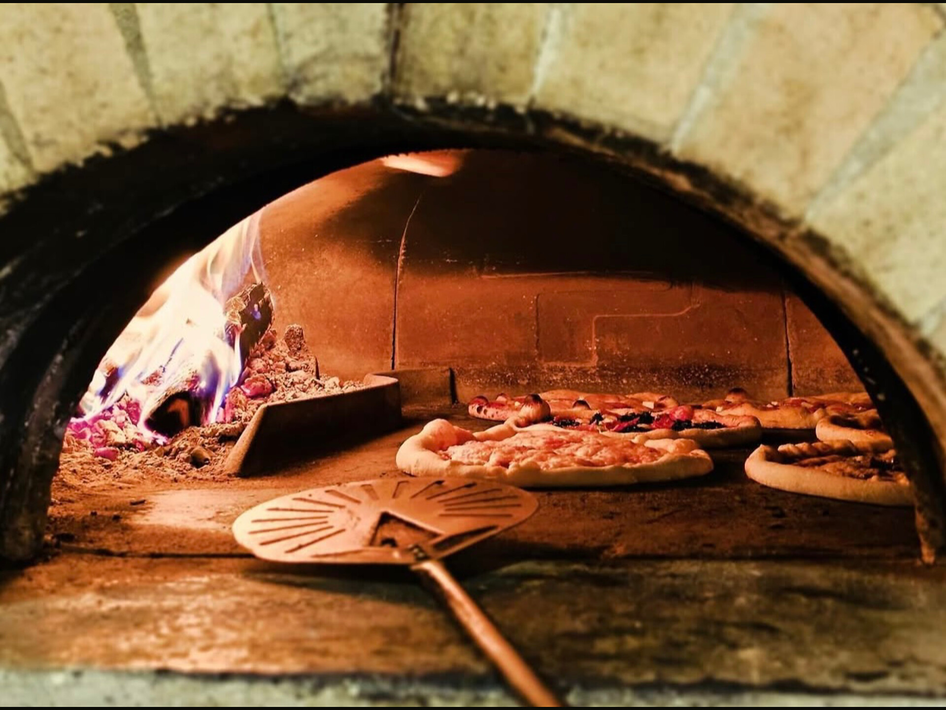 Ristorante Pizzeria Erich - Dolomites Region 3 Zinnen - #7 - suedtirol.info