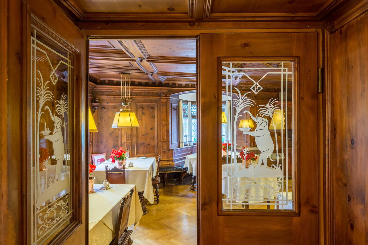 Ristorante Elephant & Apostelstube Bressanone 1 suedtirol.info