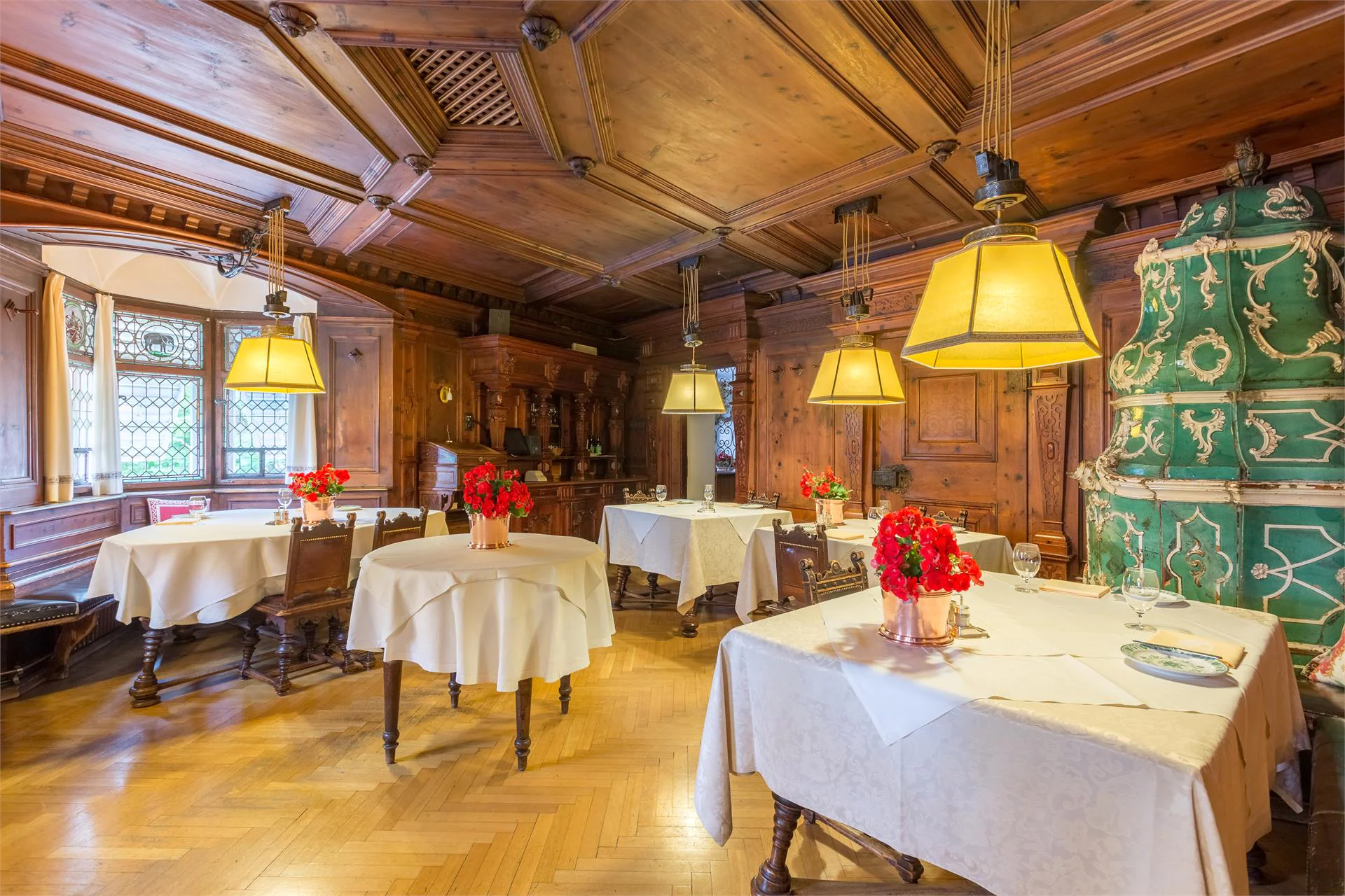 Ristorante Elephant & Apostelstube Bressanone 3 suedtirol.info