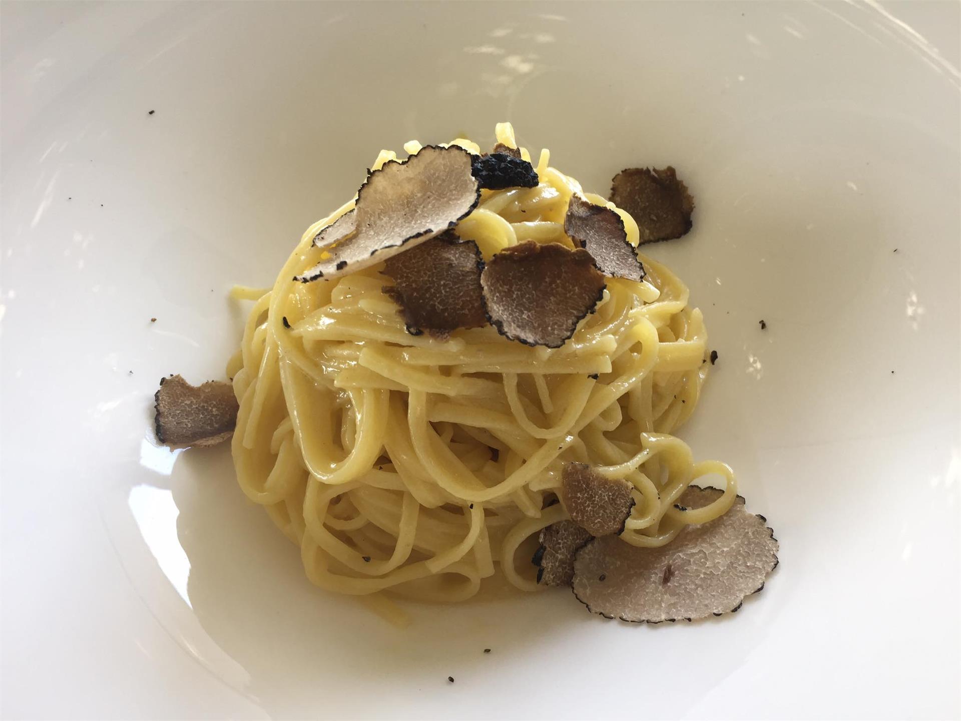 Ristorante Pizzeria Würstlhof Laives 8 suedtirol.info