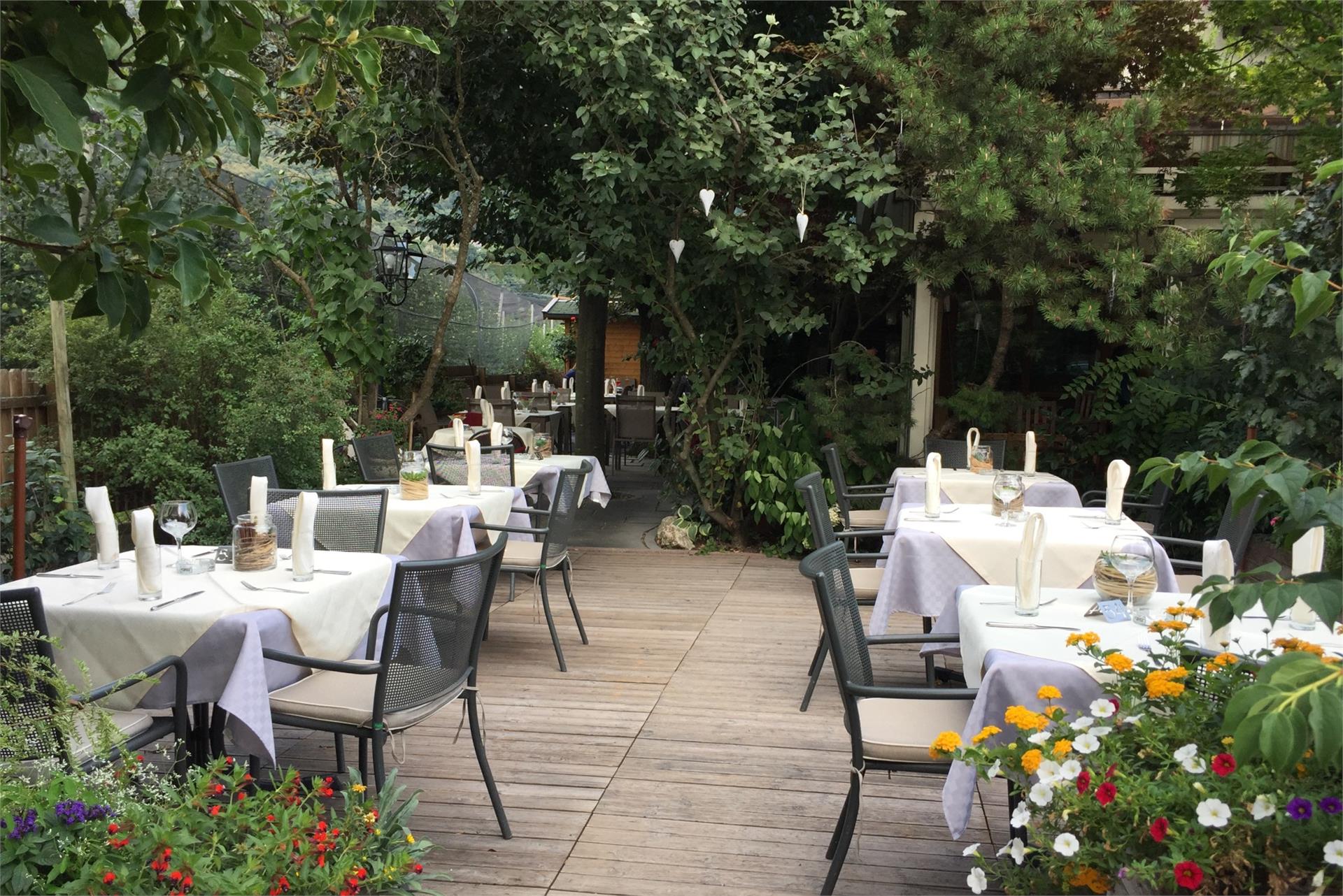 Ristorante Cafè Etschgrund Burgstall/Postal 1 suedtirol.info