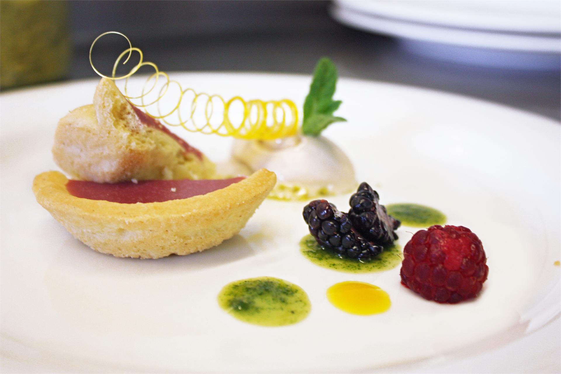 Restaurant Trio im Hotel Vier Jahreszeiten Schlanders 6 suedtirol.info