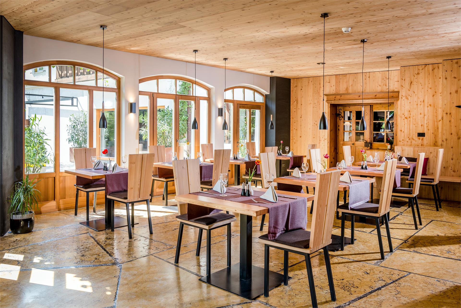Restaurant THEDL Partschins/Parcines 7 suedtirol.info