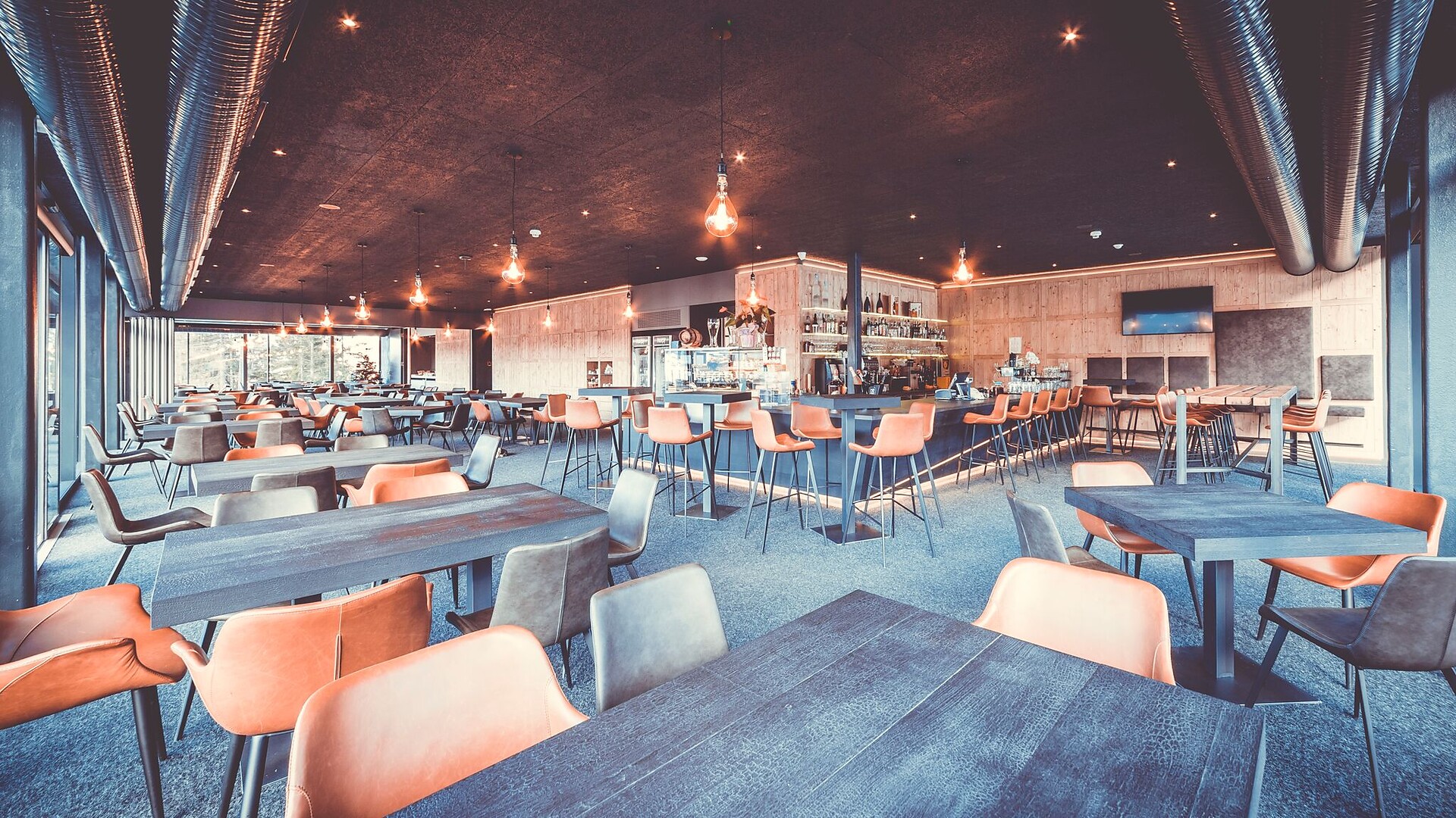 Restaurant/Pizzeria Spaces