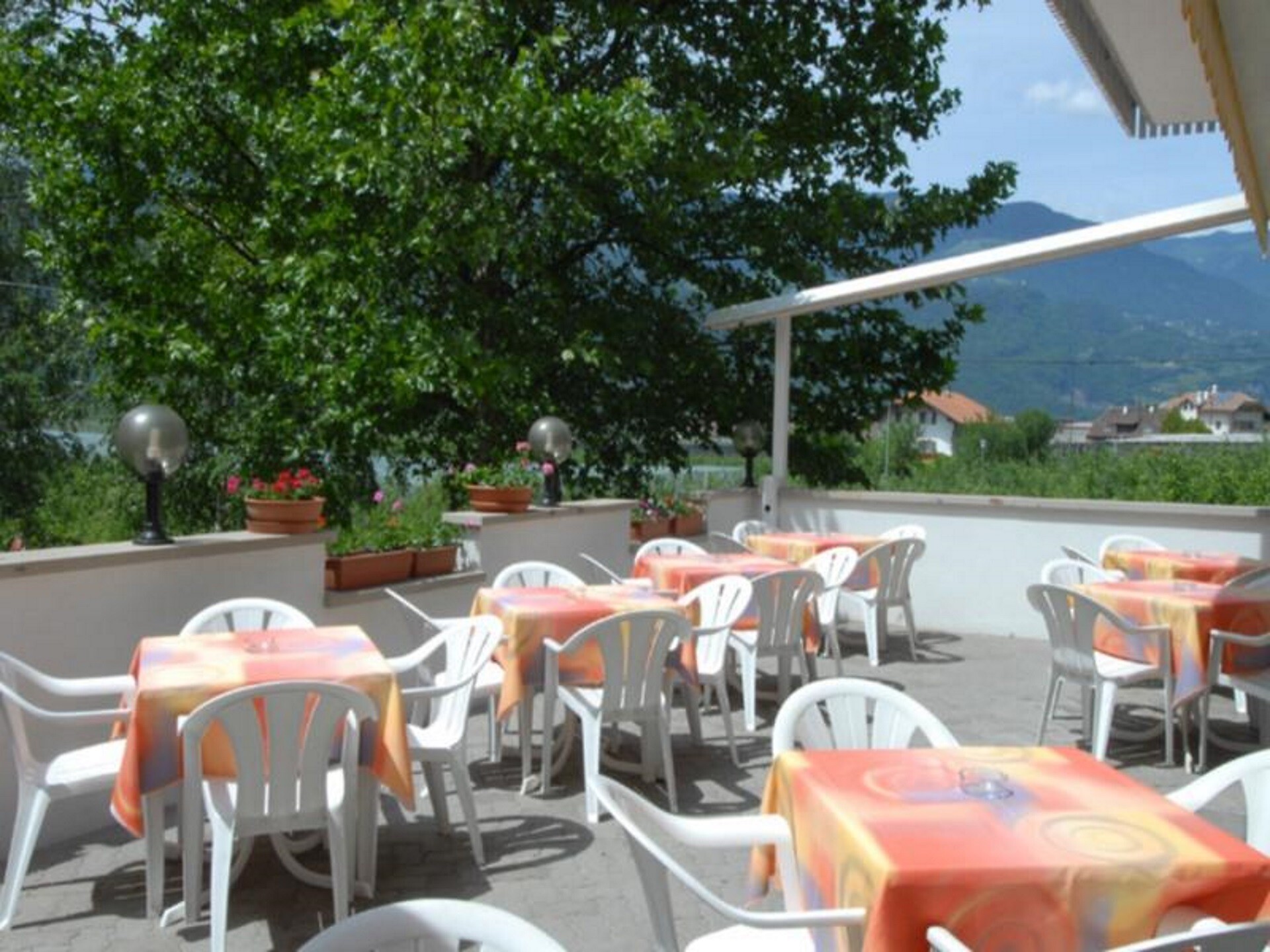 Restaurant-Pizzeria Ganthaler - Strada del Vino - #3 - suedtirol.info