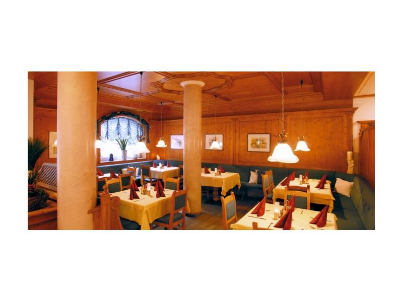 Ristorante Pizzeria Rosmarin Campo Tures 2 suedtirol.info